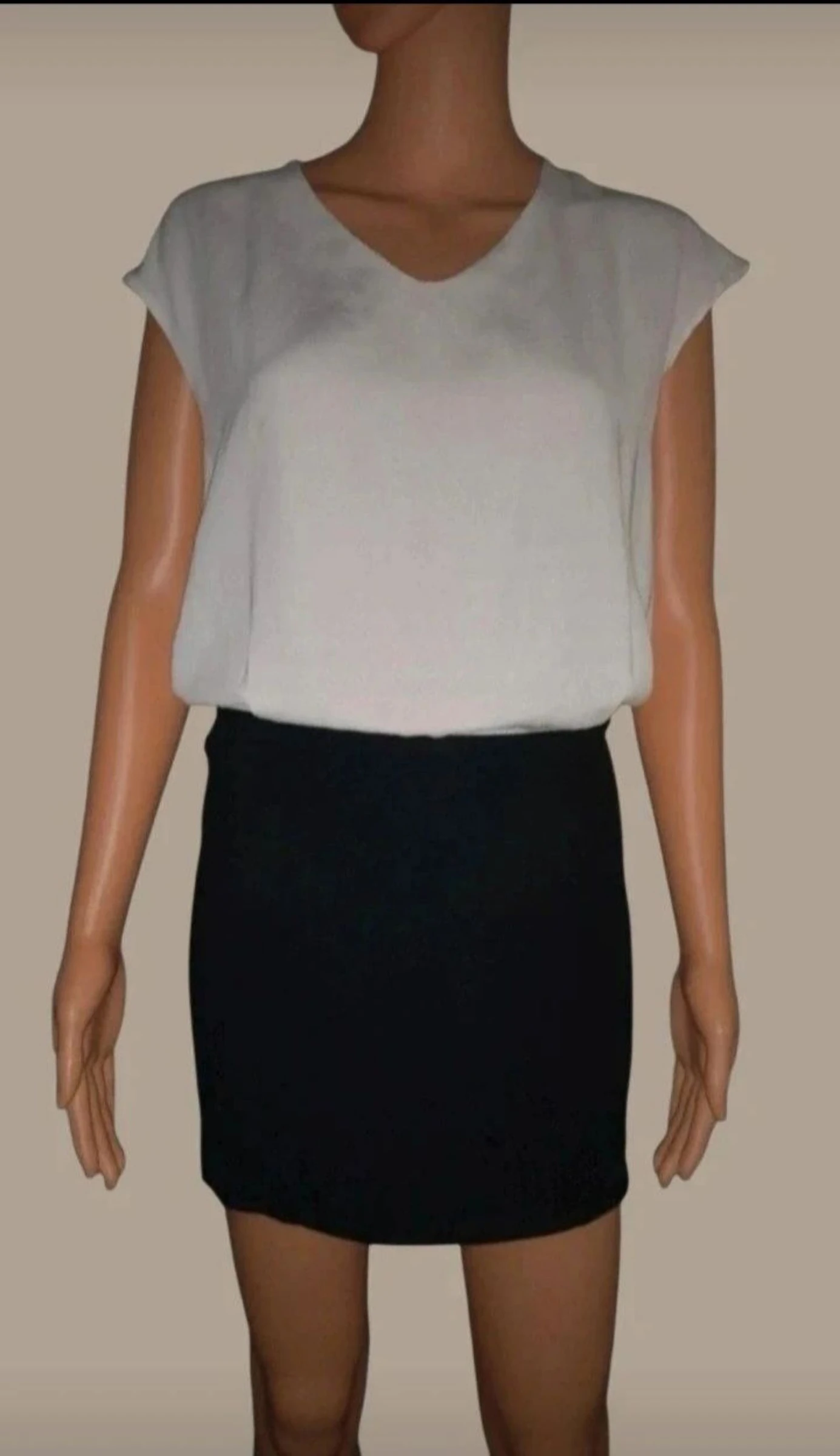 Robe courte Sandro taille 1